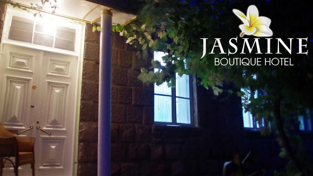 Jasmine Boutique Guesthouse Ахалцихе Екстериор снимка